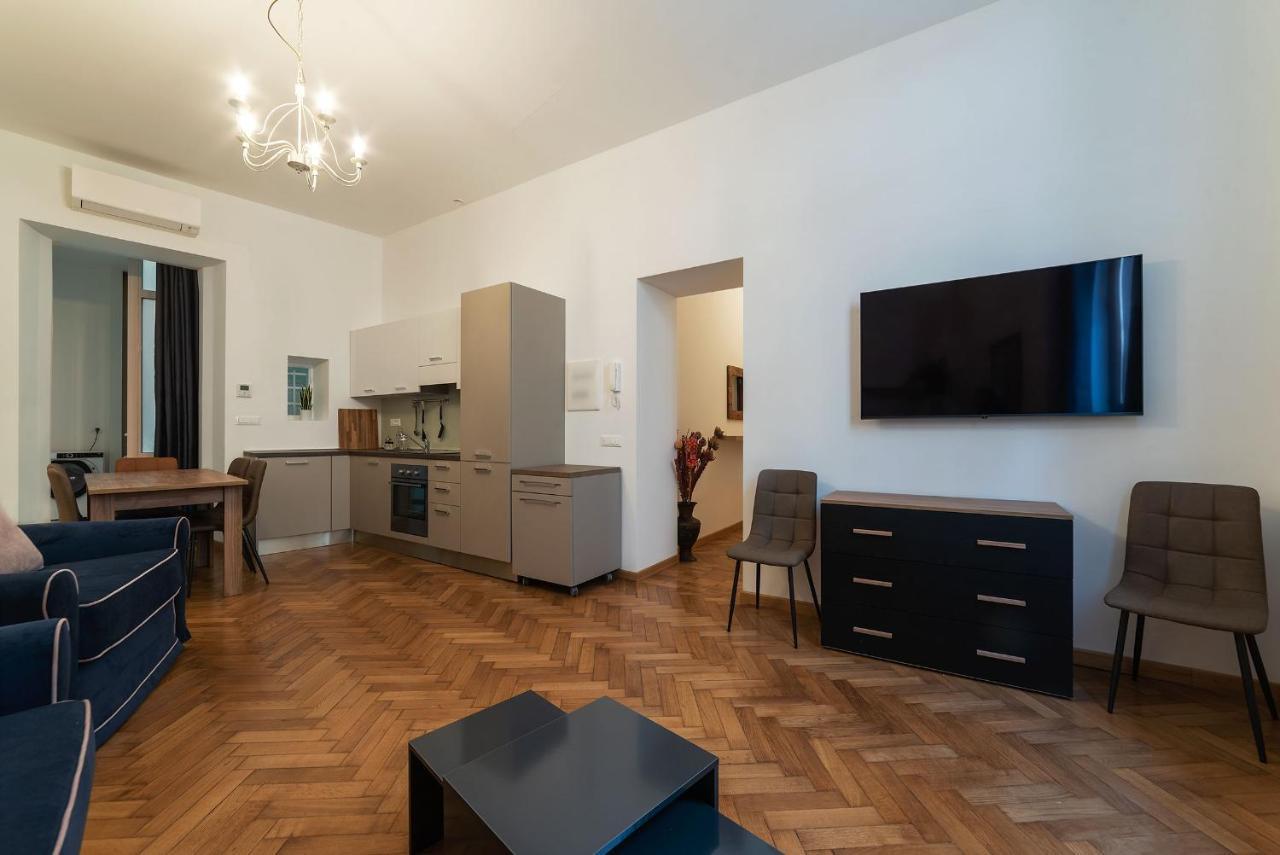 Cs Termini Nazionale Apartments Rome Exterior photo