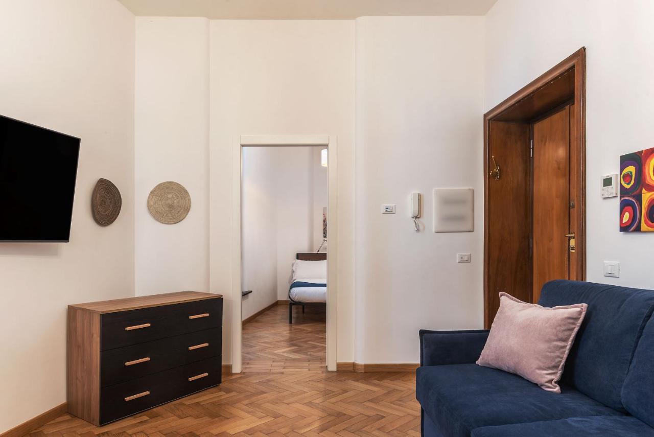 Cs Termini Nazionale Apartments Rome Exterior photo